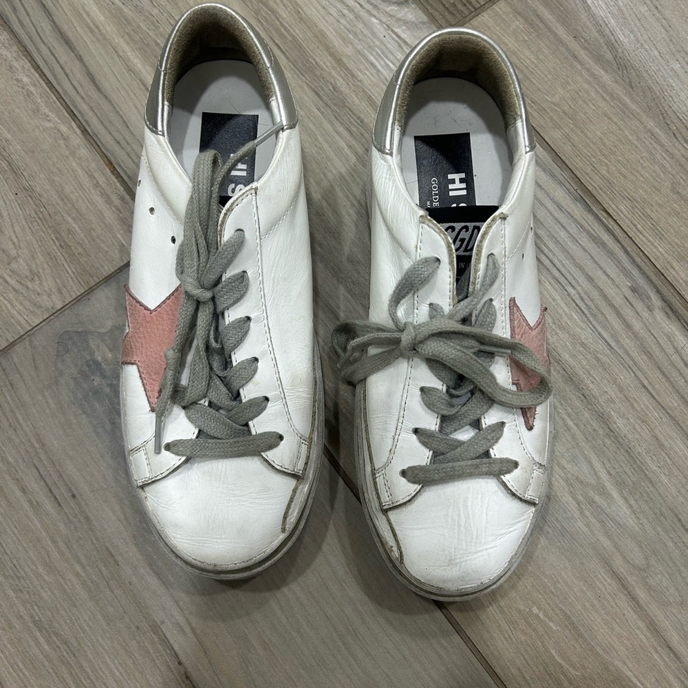 Golden Goose Women's White and Pink Sneakers